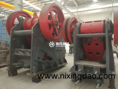 出售洛阳大华重工二手PEF750颚式破碎机图2